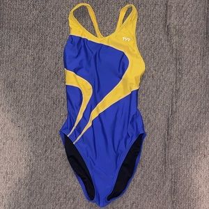 TYR training suit